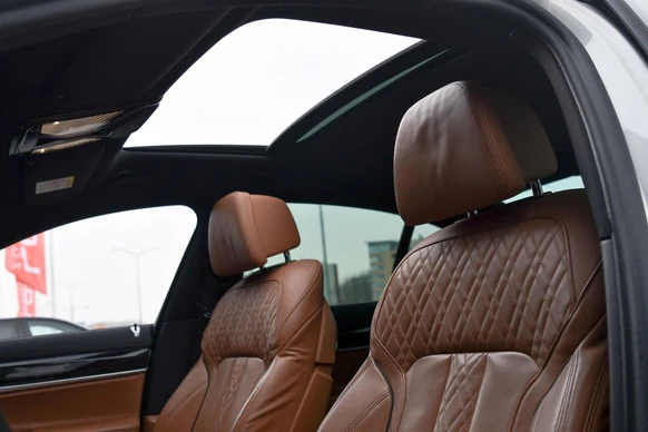 BMW 7 Serie - Afbeelding 16 van 30