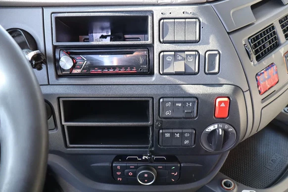 DAF XF480 - Afbeelding 15 van 20