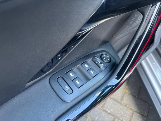 Peugeot 2008 - Afbeelding 22 van 27