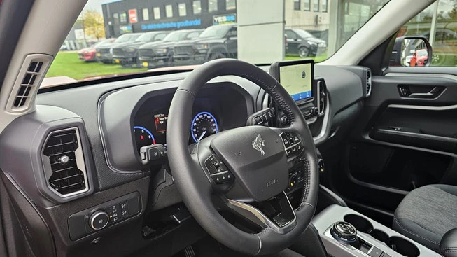 Ford Bronco - Afbeelding 26 van 28