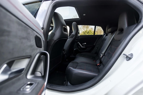 Mercedes-Benz CLA - Afbeelding 15 van 30