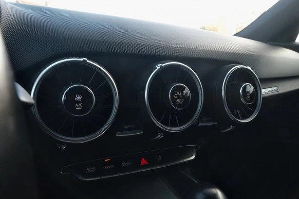 Audi TTS - Afbeelding 18 van 29