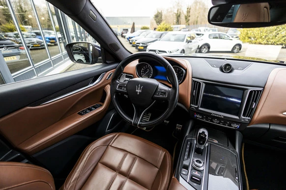 Maserati Levante - Afbeelding 29 van 30
