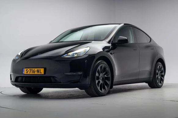 Tesla Model Y - Afbeelding 1 van 30
