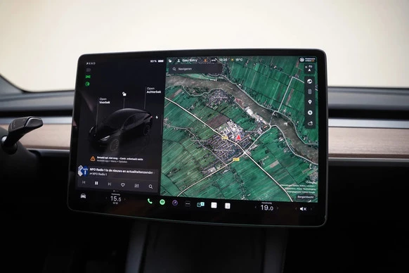 Tesla Model Y - Afbeelding 8 van 30