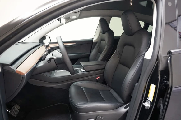 Tesla Model Y - Afbeelding 10 van 30