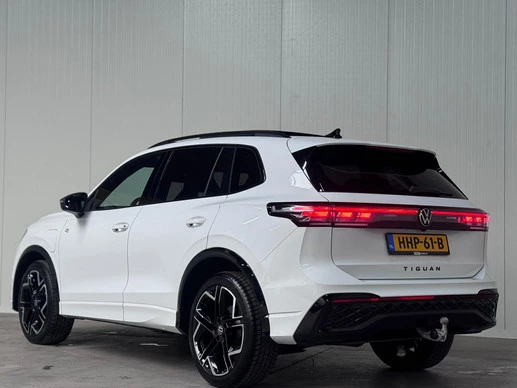 Volkswagen Tiguan - Afbeelding 15 van 30