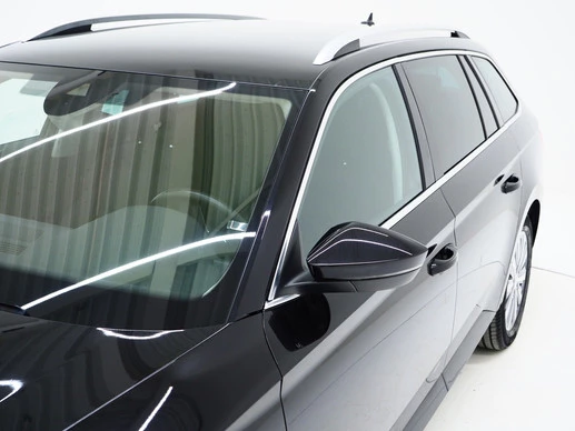 Škoda Superb - Afbeelding 13 van 30