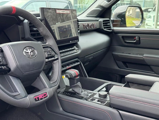 Toyota Tundra - Afbeelding 10 van 30