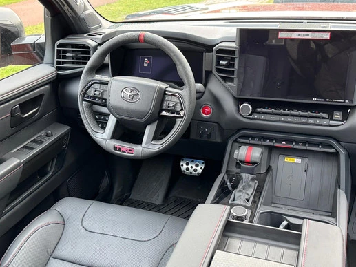 Toyota Tundra - Afbeelding 12 van 30