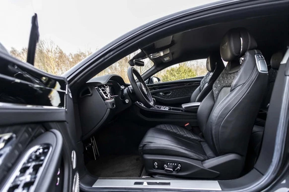 Bentley Continental GT - Afbeelding 13 van 30