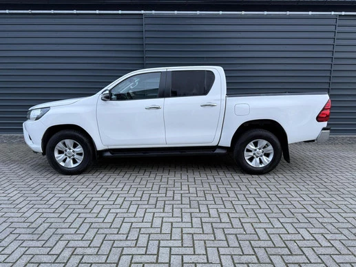 Toyota Hilux - Afbeelding 2 van 27