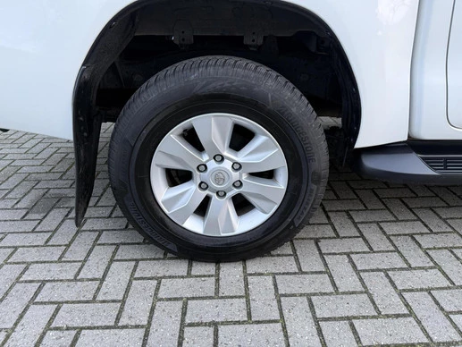Toyota Hilux - Afbeelding 25 van 27