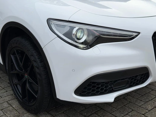 Alfa Romeo Stelvio - Afbeelding 14 van 30