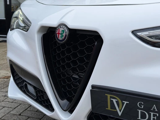Alfa Romeo Stelvio - Afbeelding 5 van 30