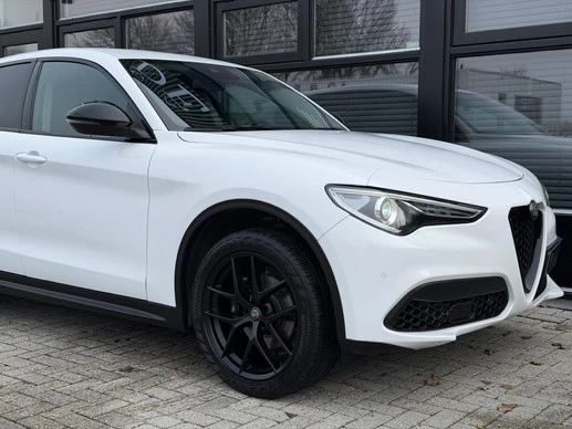 Alfa Romeo Stelvio - Afbeelding 30 van 30