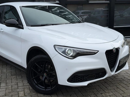 Alfa Romeo Stelvio - Afbeelding 22 van 30