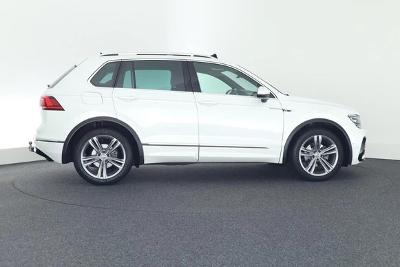 Volkswagen Tiguan - Afbeelding 12 van 30