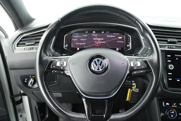 Volkswagen Tiguan - Afbeelding 19 van 30