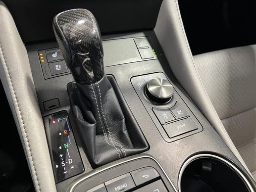 Lexus RC - Afbeelding 7 van 30