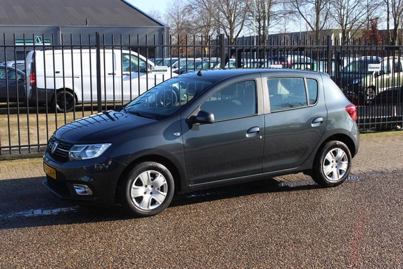 Dacia Sandero - Afbeelding 1 van 22