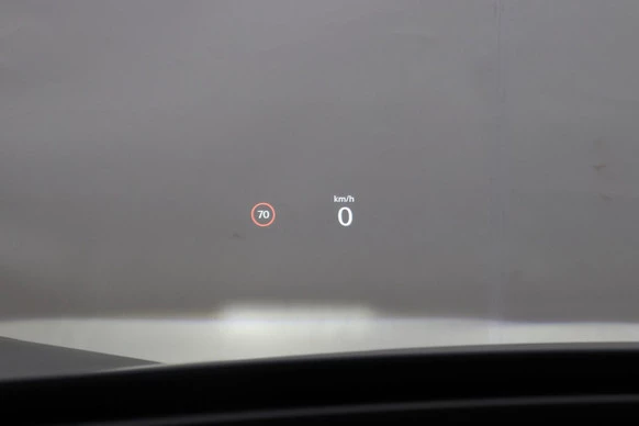 Polestar 4 - Afbeelding 13 van 30