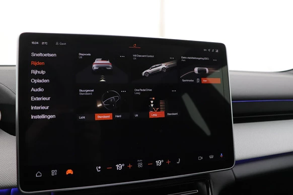 Polestar 4 - Afbeelding 26 van 30