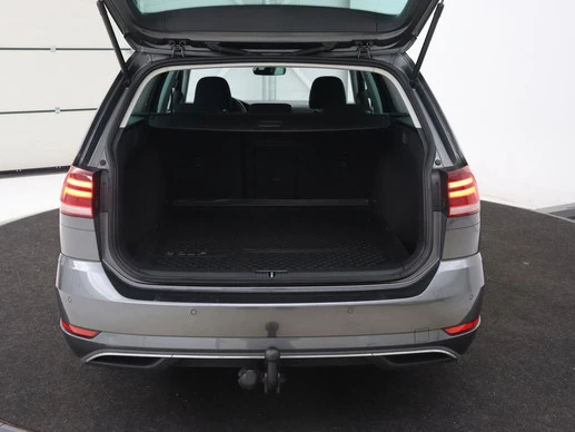 Volkswagen Golf - Afbeelding 26 van 30