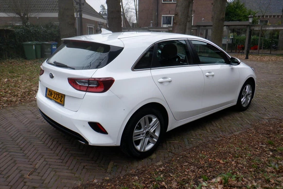 Kia Ceed - Afbeelding 6 van 24