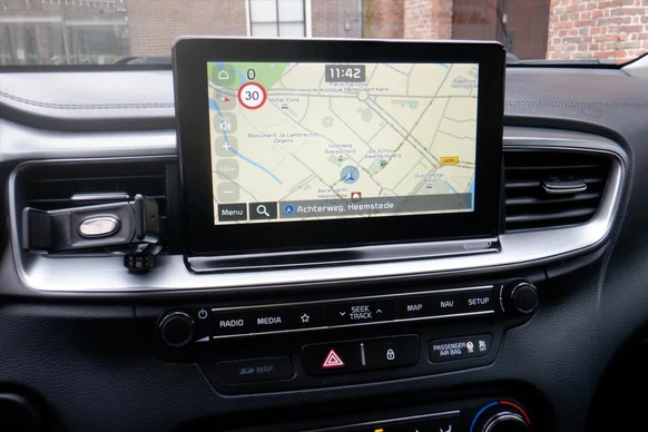 Kia Ceed - Afbeelding 17 van 24