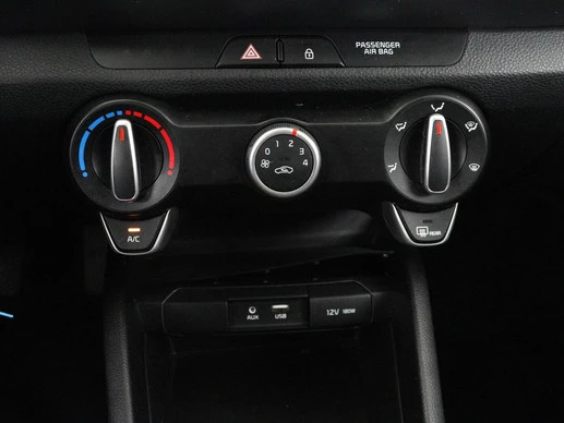 Kia Stonic - Afbeelding 24 van 30