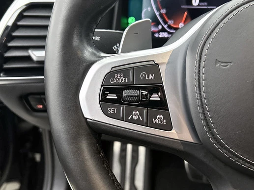 BMW 8 Serie - Afbeelding 13 van 30