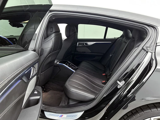 BMW 8 Serie - Afbeelding 16 van 30