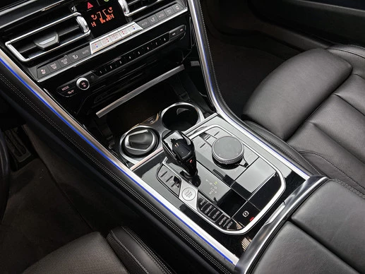 BMW 8 Serie - Afbeelding 21 van 30