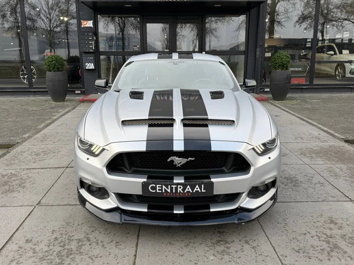 Ford Mustang - Afbeelding 2 van 30