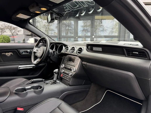 Ford Mustang - Afbeelding 7 van 30