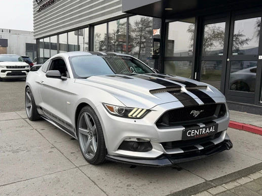 Ford Mustang - Afbeelding 27 van 30