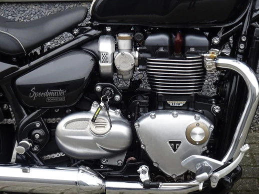 Triumph Bonneville - Afbeelding 4 van 16