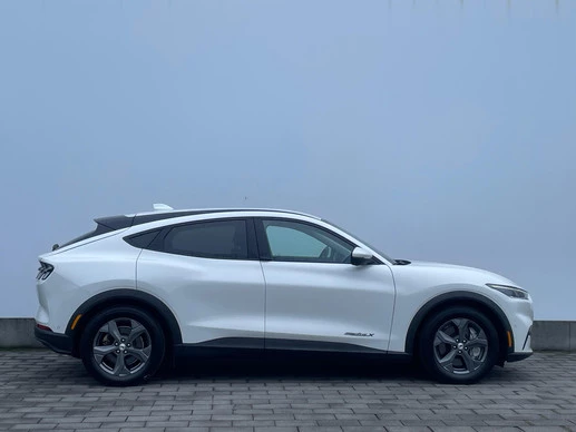 Ford Mustang Mach-E - Afbeelding 5 van 29