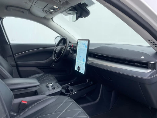 Ford Mustang Mach-E - Afbeelding 8 van 29