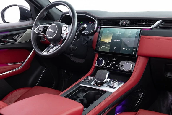 Jaguar F-PACE - Afbeelding 3 van 30