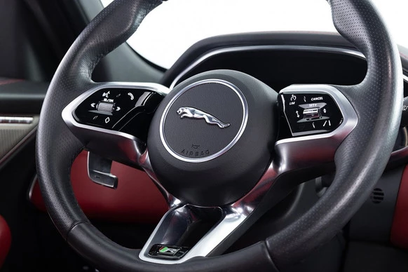 Jaguar F-PACE - Afbeelding 18 van 30