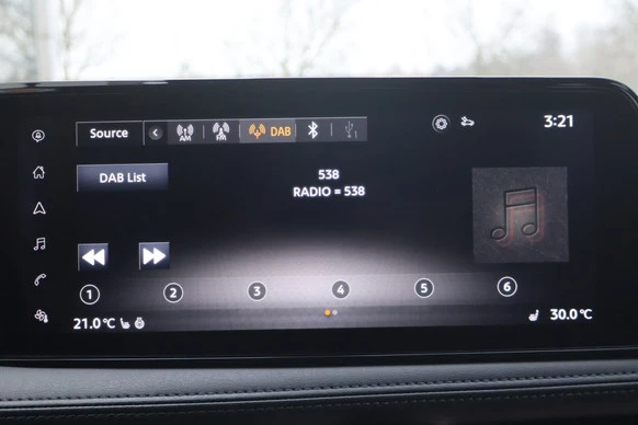 Nissan ARIYA - Afbeelding 12 van 30