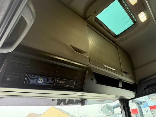 MAN TGX - Afbeelding 12 van 17