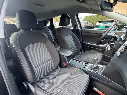 Kia Ceed - Afbeelding 10 van 27