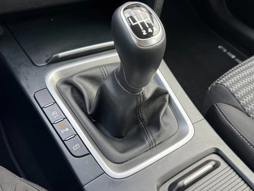 Kia Ceed - Afbeelding 23 van 27