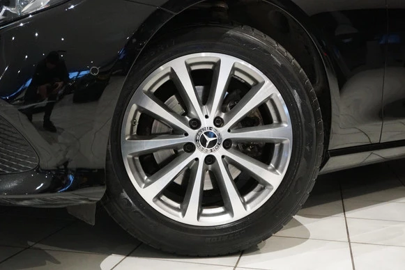 Mercedes-Benz E-Klasse - Afbeelding 12 van 30