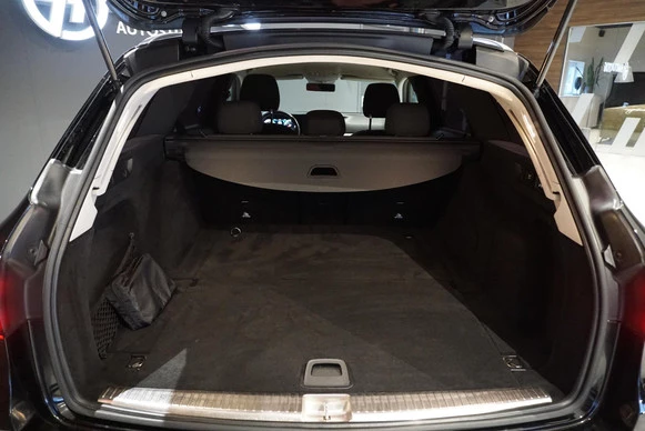 Mercedes-Benz E-Klasse - Afbeelding 16 van 30