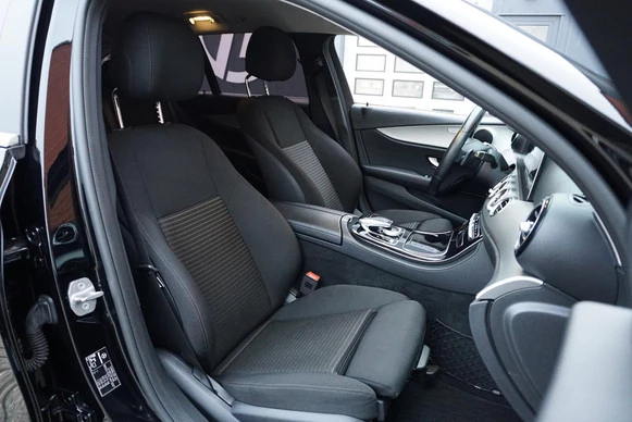 Mercedes-Benz E-Klasse - Afbeelding 20 van 30