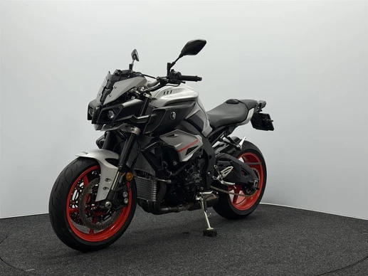 Yamaha MT 10 - Afbeelding 7 van 19